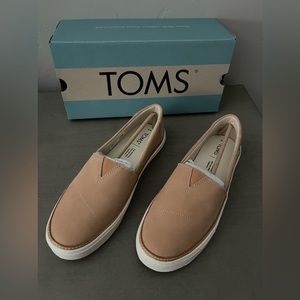 Toms Women’s Parker Slip-on Sneaker in Honey Leather - Size 8